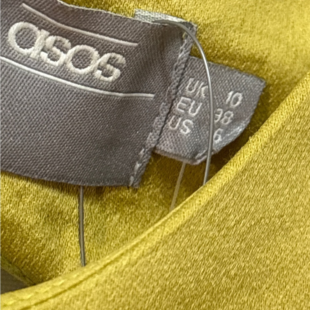 ASOS DESIGN Chartreuse Satin Long Sleeve Mini Dress Low Open Back US 6 NWT - Picture 5 of 8